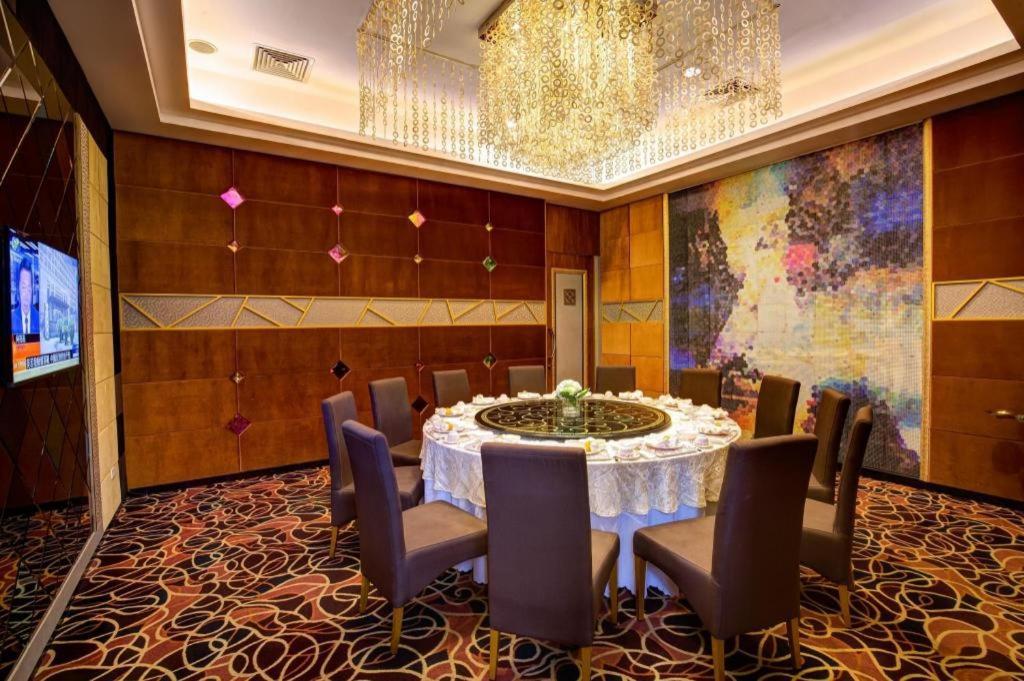 Halong Pearl Hotel Халонг Екстер'єр фото